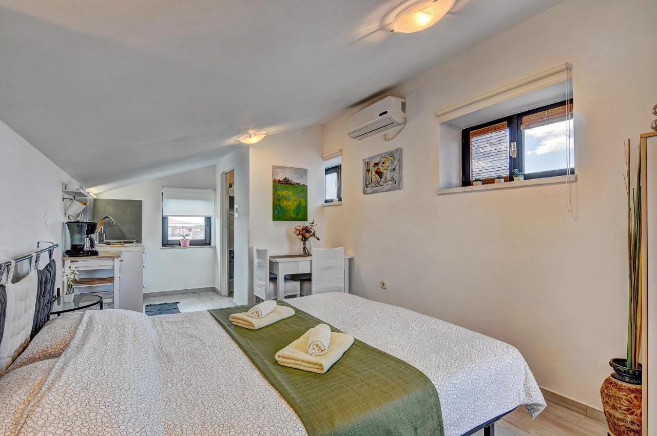 Apartments Babic Fažana Kültér fotó