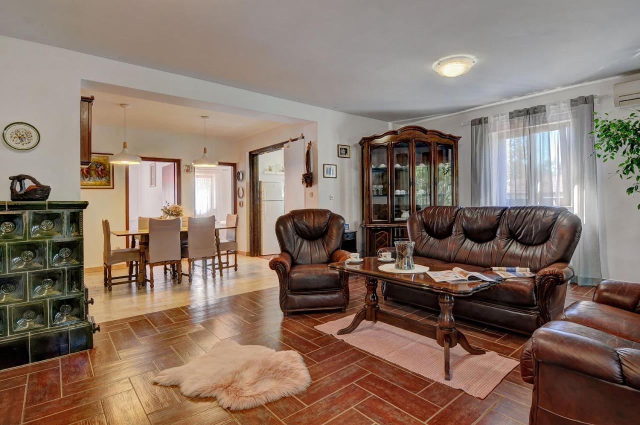 Apartments Babic Fažana Kültér fotó